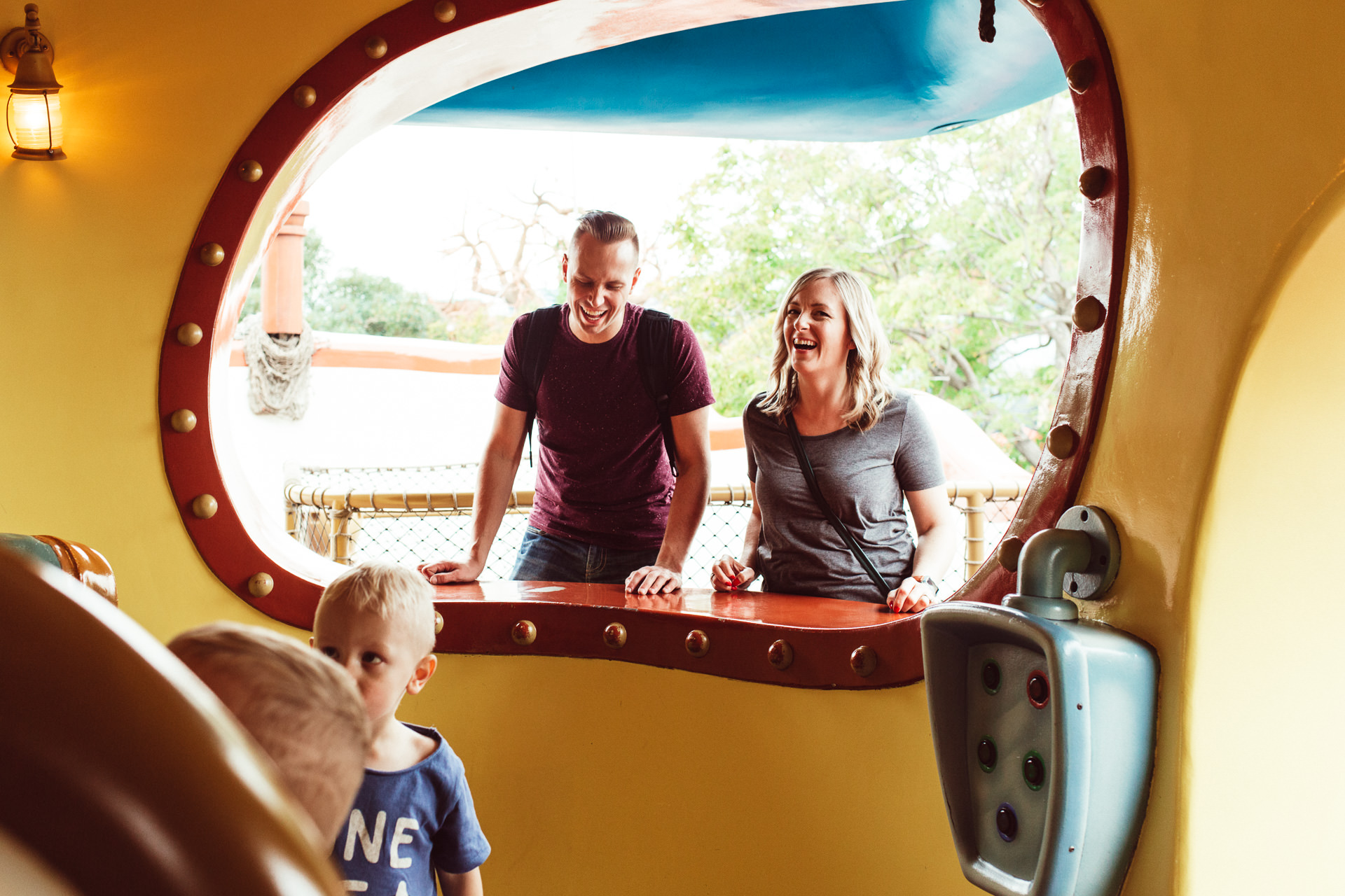 Parents laugh at Toontown in Disneyland